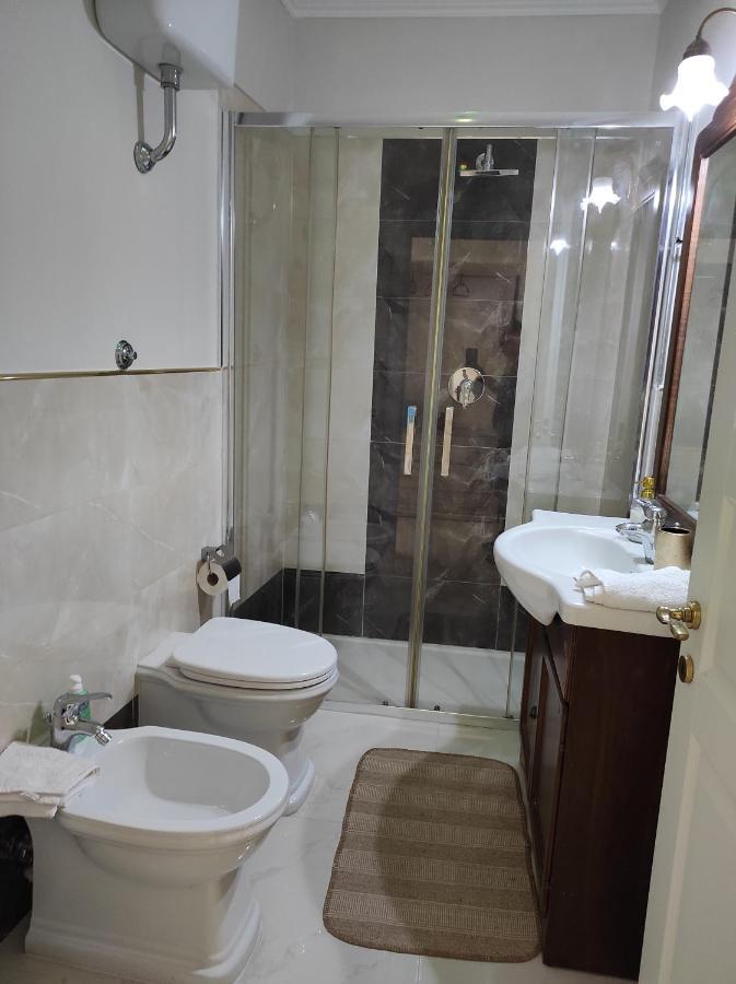 Affittacamere Silvagni Caserta Exterior foto